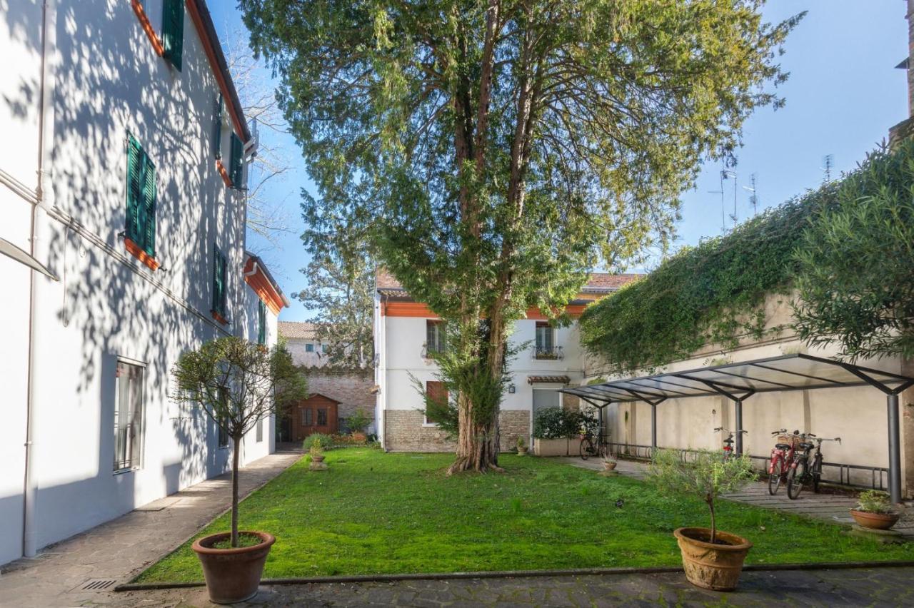 Apartmán Frescobaldi Aparments! A Casa Di Francesco Ferrara Exteriér fotografie