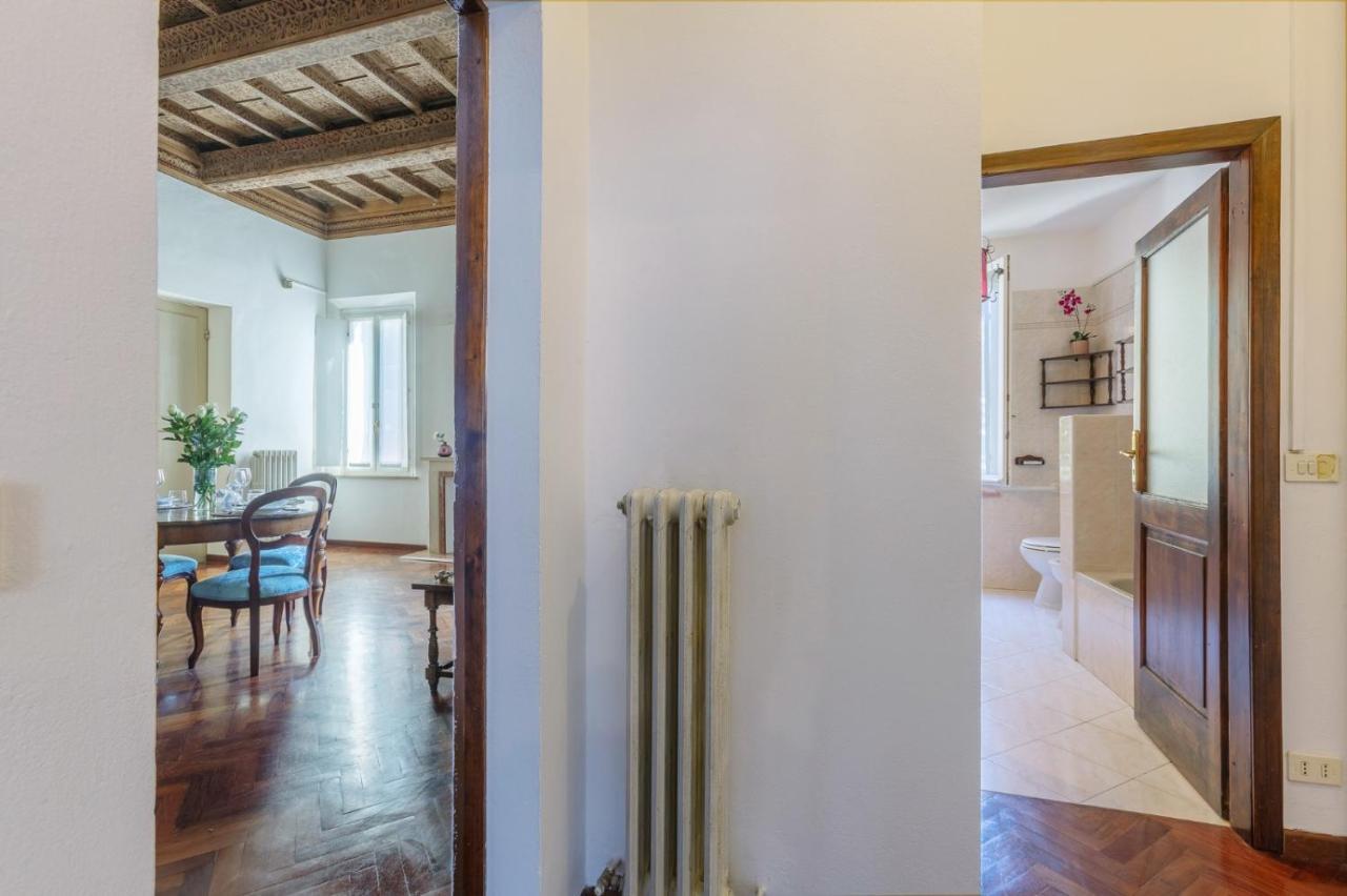 Apartmán Frescobaldi Aparments! A Casa Di Francesco Ferrara Exteriér fotografie