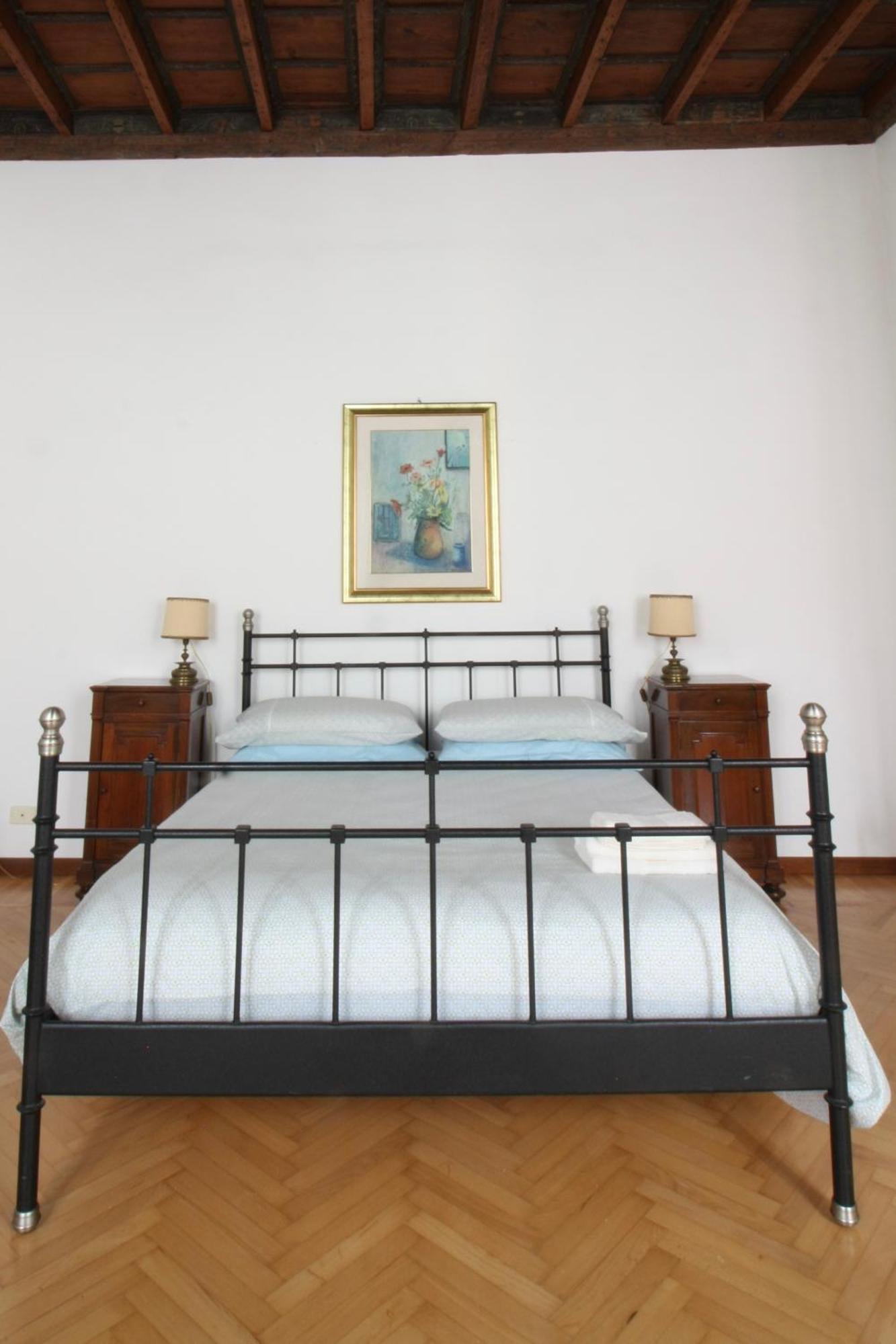 Apartmán Frescobaldi Aparments! A Casa Di Francesco Ferrara Exteriér fotografie